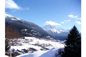 Switzerland Privát Cunter, Exterior